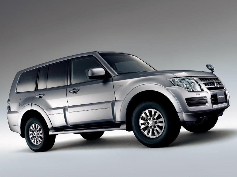  Mitsubishi Pajero 5-Door 2014 года  (JP) (фото 6 из 23)